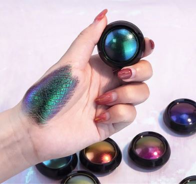 Set de Eyeliner Chameleon - 8 Couleurs Étincelantes